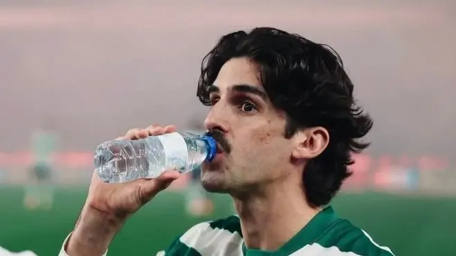 الأهلي السعودي يحسم صفقة ترينكاو.. اتفاق نهائي مع سبورتينغ لشبونة