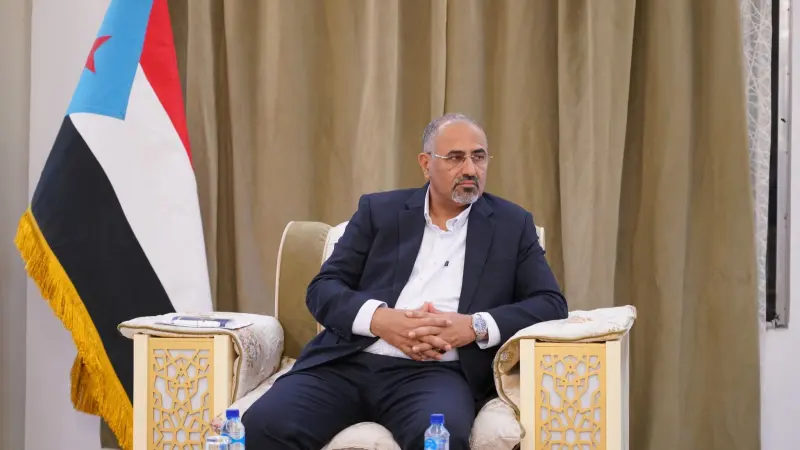 بعد زيارته إلى حضرموت اليمنية.. أهالي المكلا ينتفضون في وجه عيدروس الزبيدي