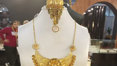 related_news_inside_blogsأسعار الذهب في السعودية اليوم الثلاثاء 17/2/2026.. هبوط 16 ريالا