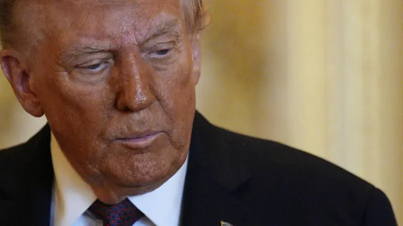 بعد مقتل كيرك.. ترامب يعلن تصنيف حركة "أنتيفا" منظمة إرهابية