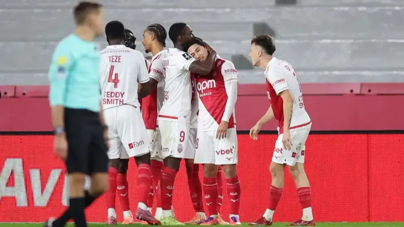 الدوري الفرنسي - موناكو يُشعل البطولة بالفوز على باريس سان جيرمان