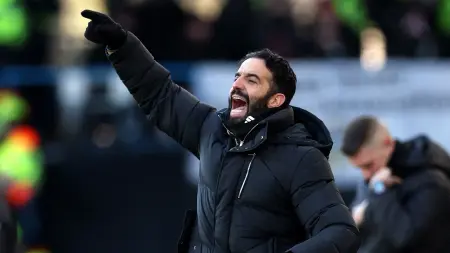 related_news_inside_blogsهل تخلص مانشستر يونايتد من مشاكله بإقالة أموريم؟