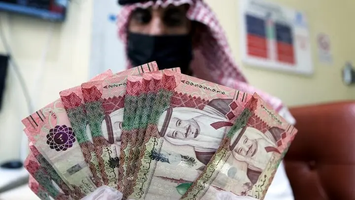 سعر الريال السعودي مقابل الجنيه المصري اليوم الأربعاء 31/12/2025.. أين تتركز أعلى وأدنى المستويات؟