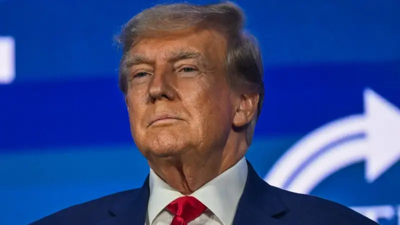 تهم جديدة ضد ترامب في إطار قضية الوثائق السرية