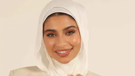 related_news_inside_blogsرهف العنزي تعلن ارتداء الحجاب وتثير تفاعلاً واسعاً على مواقع التواصل