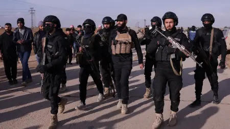 related_news_inside_blogsالمشهد باختصار: قلق من عودة "داعش" بسوريا.. والصفقة السرية تثير خوف إسرائيل