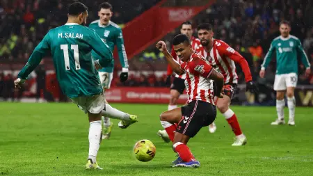 related_news_inside_blogsمحمد صلاح يصنع ويواصل الصعود في ترتيب صانعي الأهداف عبر تاريخ الدوري الإنجليزي