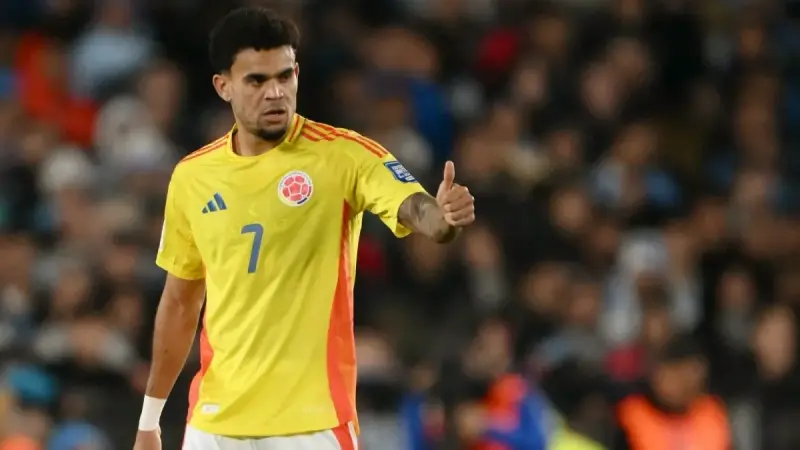 بعد انضمام لويس دياز.. 3 كولومبيين لعبوا في بايرن ميونخ