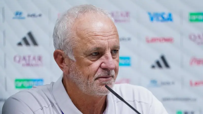 مؤتمر غراهام أرنولد.. ماذا قال مدرب منتخب العراق قبل مواجهة بوليفيا في نهائي الملحق العالمي؟