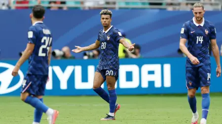 related_news_inside_blogsكأس العالم 2026 - فرنسا تحقق رقما سلبيا غير مسبوق في تاريخها بالمونديال أمام إنجلترا