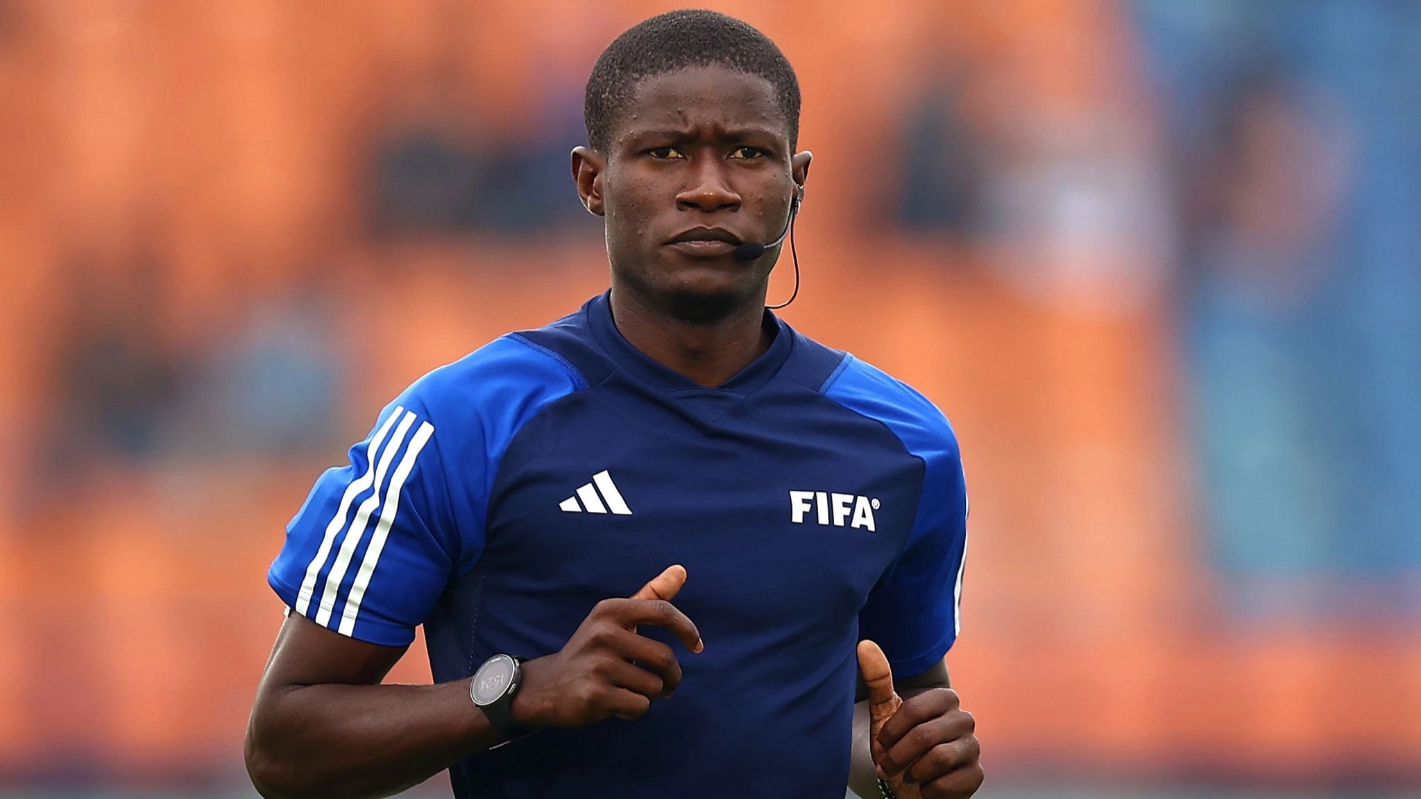 حكم مباراة مصر والسنغال.. من هو الغابوني بيير أتشو؟ 