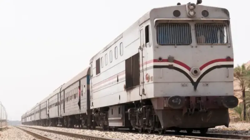 مصر.. تفاصيل وفاة سائق قطار في البحيرة تحزن المصريين