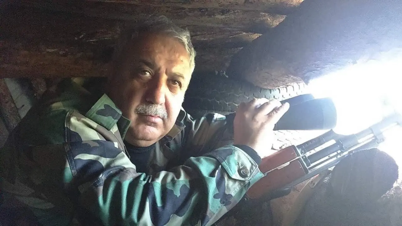 جهاز الاستخبارات العامة السورية يلقي القبض على المدعو علي كيالي (إكس) جهاز الاستخبارات العامة السورية يلقي القبض على المدعو علي كيالي (إكس)