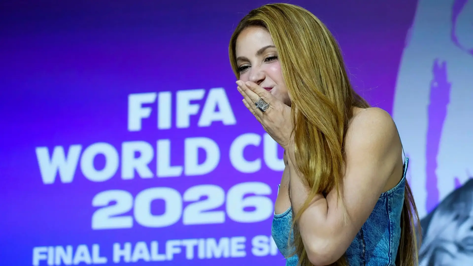 Shakira energizes 2026 World Cup with Messi and Mbappé