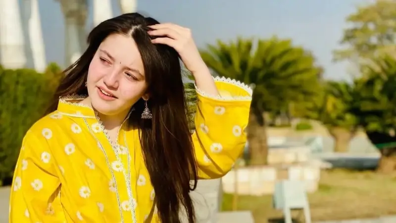 رفضت الارتباط به.. توجيه تهمة قتل مؤثرة شهيرة إلى باكستاني