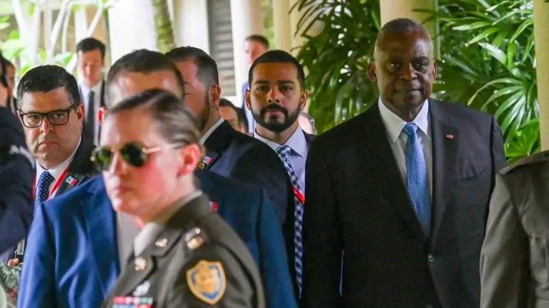 مباحثات عسكرية نادرة بين وزيري الدفاع الأميركي والصيني في سنغافورة