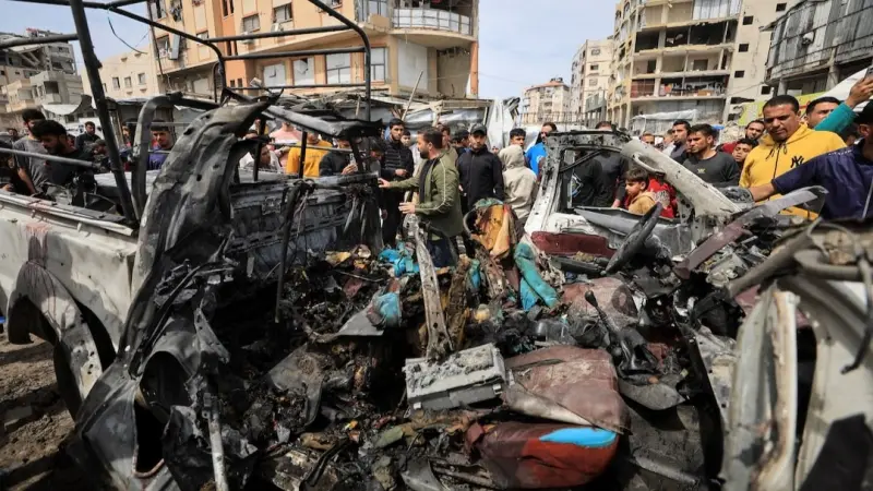 بينهم طفل.. غارات إسرائيلية تودي بحياة 10 فلسطينيين في غزة