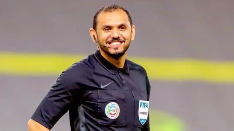 طرد رونالدو وأغضب جماهير العالمي.. من هو حكم مباراة النصر وضمك؟