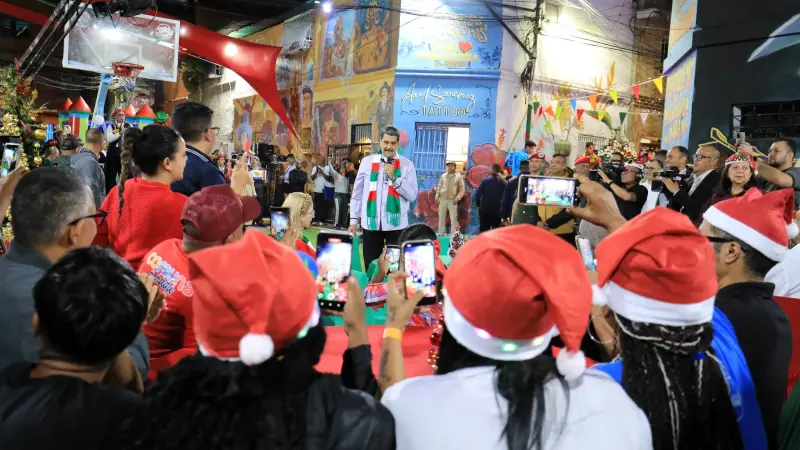 فنزويلا تفرج عن 60 سجينا اعتقلوا لتظاهرهم ضد مادورو