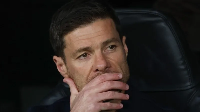 تعليق مثير من ألونسو بعد الخسارة من مانشستر سيتي 