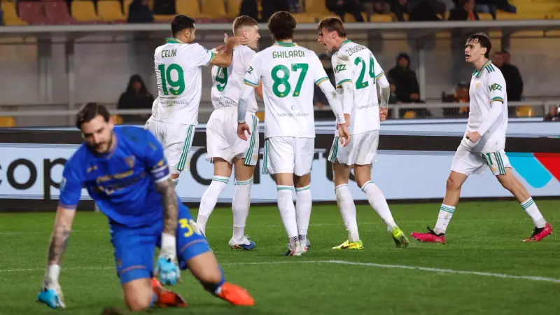 الدوري الإيطالي - روما ثالثًا مؤقتًا بعد اجتياز ساسولو