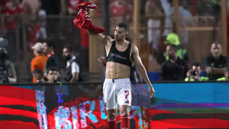 طبيب الأهلي يكشف طبيعة إصابة محمود حسن تريزيغيه ضد شبيبة القبائل