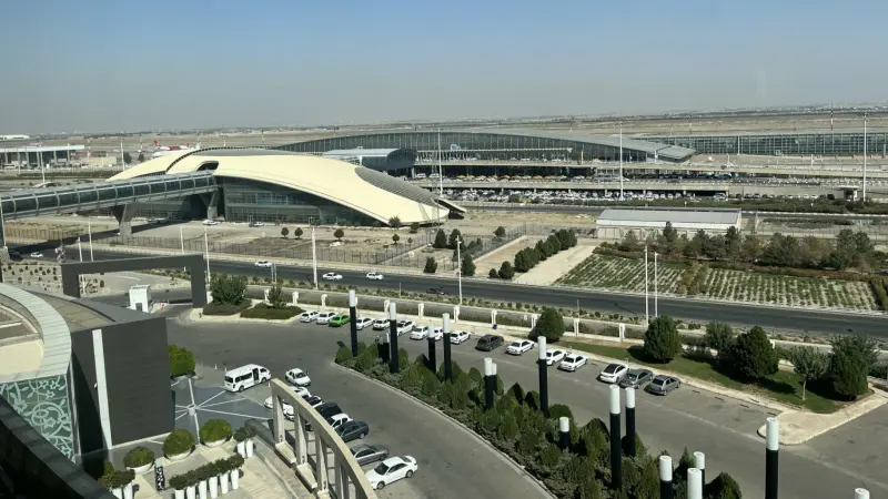مطار الإمام الخميني في طهران يستأنف رحلاته جزئيا