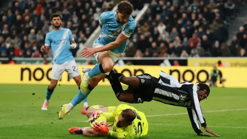 جدول مواعيد مباريات اليوم الثلاثاء 13/01/2026 والقنوات الناقلة والمعلقين