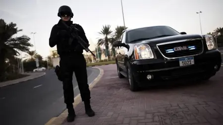 تفاصيل تفكيك خلية مرتبطة بالحرس الثوري في البحرين واعتقال 41 شخصا