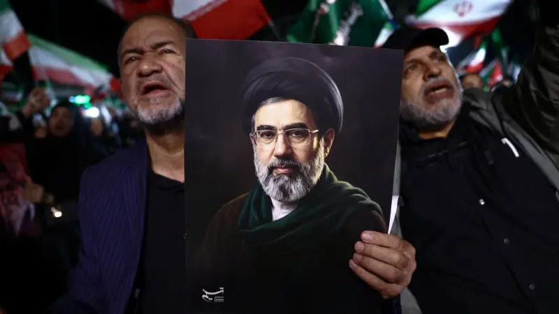 رسالة سرية من مرشد إيران إلى أميركا.. ماذا جاء فيها؟