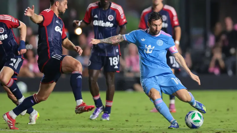 القنوات الناقلة لمباراة إنتر ميامي اليوم ضد أتلانتا يونايتد في الدوري الأميركي مع الموعد والتشكيلة