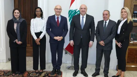 related_news_inside_blogsالرئيس اللبناني يطالب بتحرك دولي لوقف الانتهاكات الإسرائيلية في الجنوب