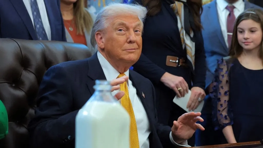 المشهد باختصار: إيران على مزاج ترامب.. وزلزال في البحر الميت 