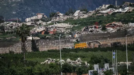 related_news_inside_blogsصور - الحياة تفارق قرية لبنانية حدودية.. لم يبق منها سوى الاسم