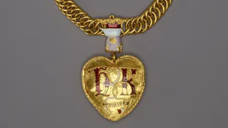 المتحف البريطاني يستعيد قلادة زواج الملك هنري الثامن