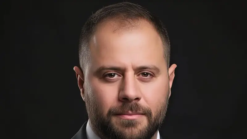 بعد تداول الحكم بالمؤبد غيابيا.. دكتور فود يرد ويكشف آخر تطورات قضيته
