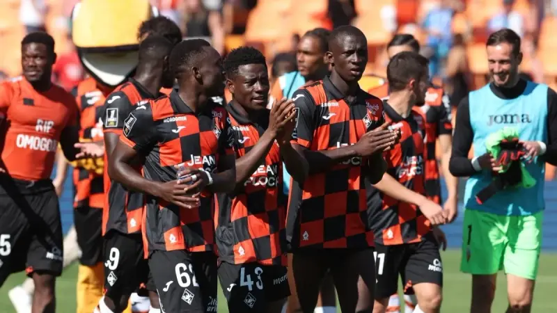 الدوري الفرنسي - لوريان يكتسح رين المنقوص.. وستراسبورغ وتولوز ولنس يواصلون الانتصارات