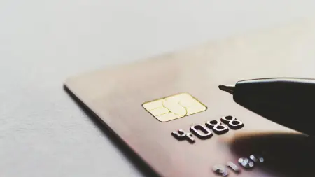 related_news_inside_blogsدراسة: الدفع الإلكتروني يغيّر سلوك الكرم ويخفض الإكراميات