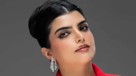 related_news_inside_blogsأول لقاء لسارة الودعاني بعد خلع الحجاب: الإنسان يتغير