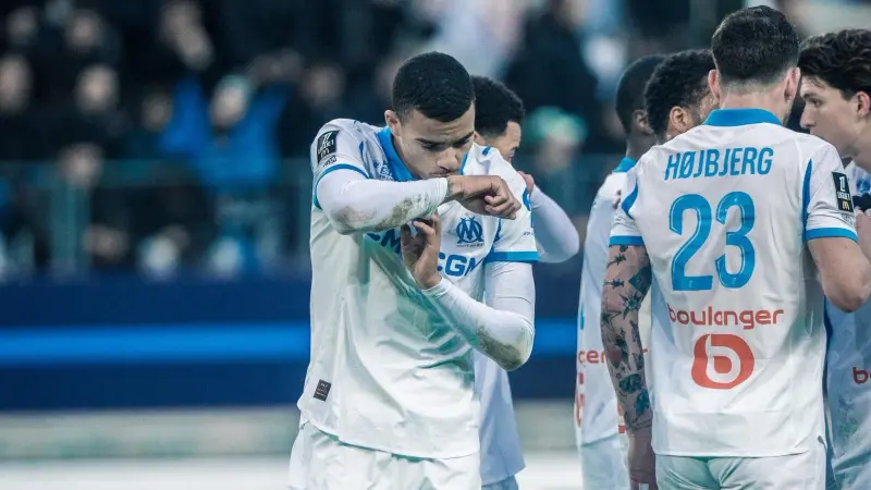 الدوري الفرنسي - مارسيليا يتعثر من جديد ودي زيربي يقترب من الرحيل