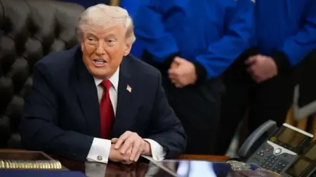 لماذا يعتمد ترامب خطة الحصار البحري للضغط على إيران؟