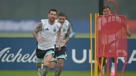 related_news_inside_blogsنهائي كأس العالم 2026.. ميسي ينافس مبابي على الحذاء الذهبي