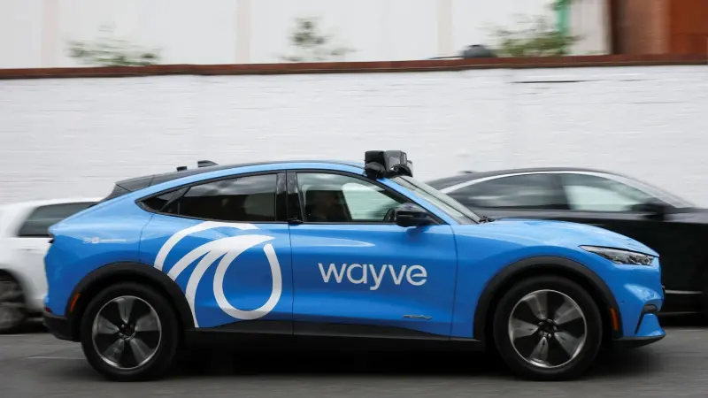 شركة "Wayve" تراهن على الذكاء الاصطناعي لمنافسة عمالقة القيادة الذاتية