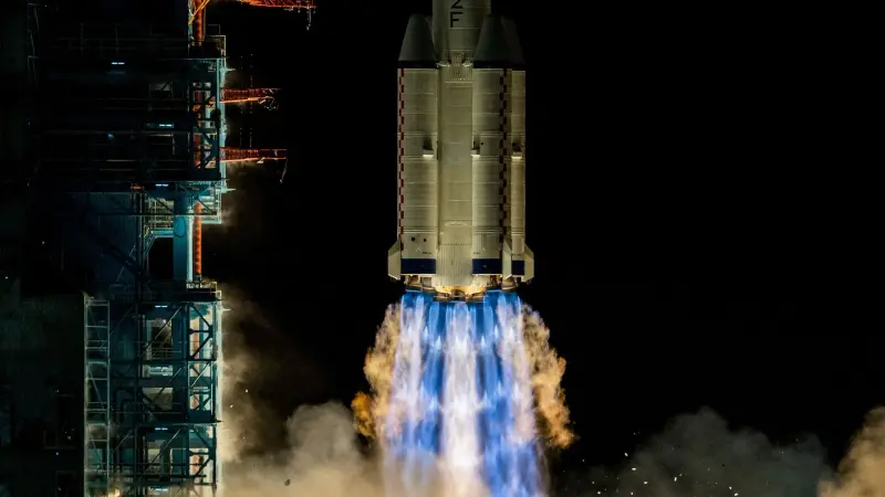 روسيا تخطط لبناء محطة طاقة على القمر لدعم برنامجها الفضائي