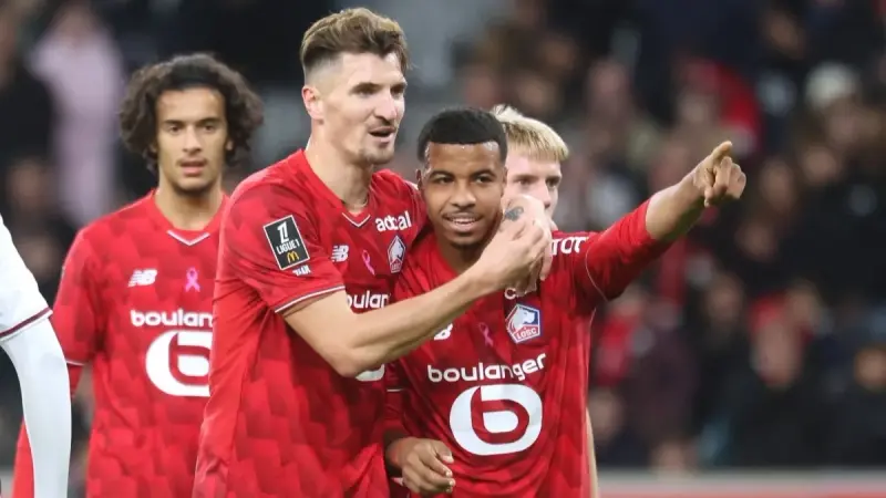 أرقام حمزة إيغامان الخرافية تتفوق على أوسيمين وتستدعي مقارنة بالظاهرة رونالدو