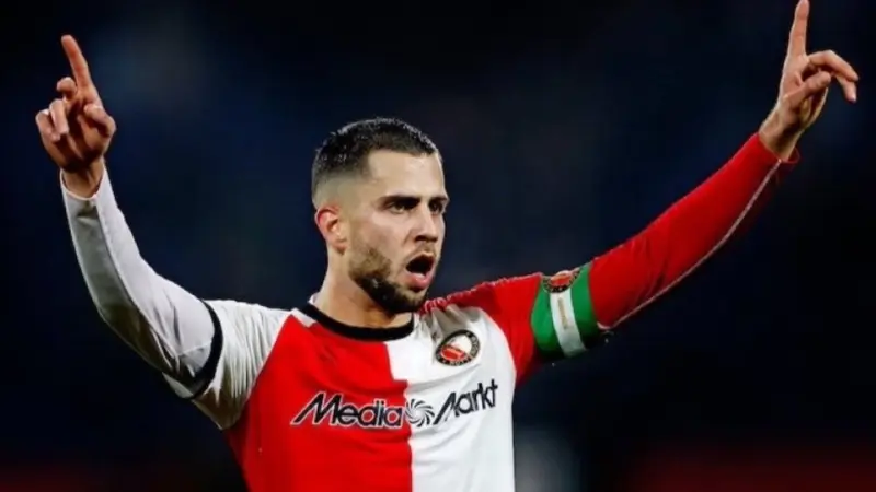 رسميا.. أتلتيكو مدريد يتعاقد مع هانكو بعد فشل انتقاله إلى النصر