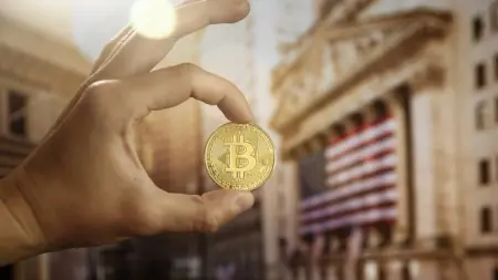 1.2 مليار دولار تغادر صناديق بيتكوين الأميركية.. هل تبدأ موجة صعود جديدة؟