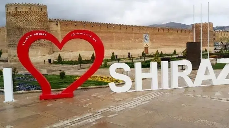 خسائر كبيرة بقطاع السياحة في إيران