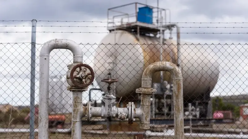 إيران: عمليات شركات النفط تسير بشكل طبيعي في جزيرة خرج