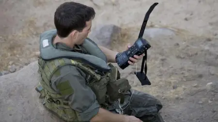 related_news_inside_blogsتعرف إلى الجهاز الصغير الذي أنقذ الطيار الأميركي في إيران